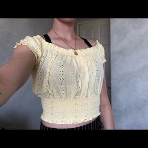 Pastel Yellow/Deep Cream Puffy Sleeve Crop Top